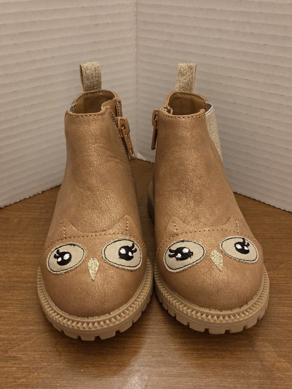 Girl's Wonder Nation Owl Chelsea Boots, Size 7. NEW